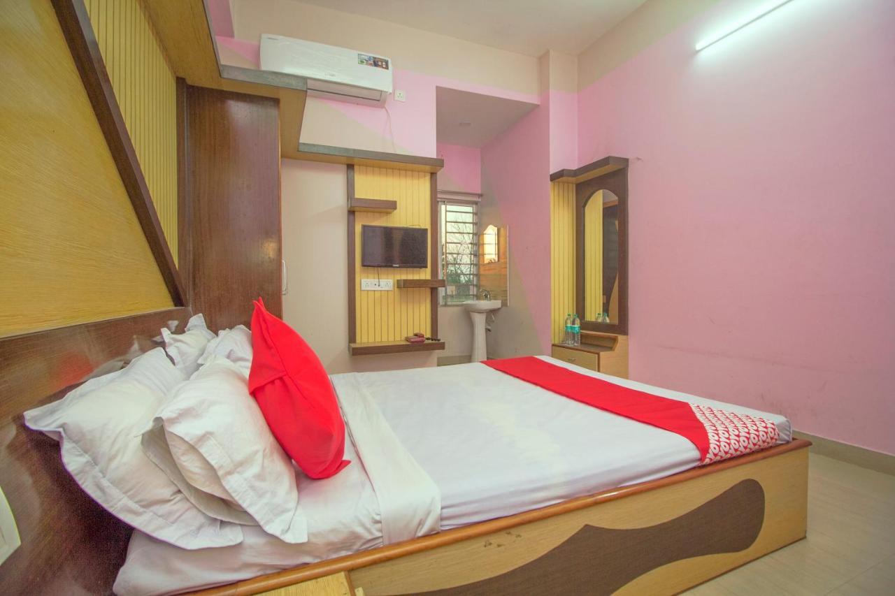 Отель Oyo 29778 Panchadeep Bhawan Falakata Экстерьер фото