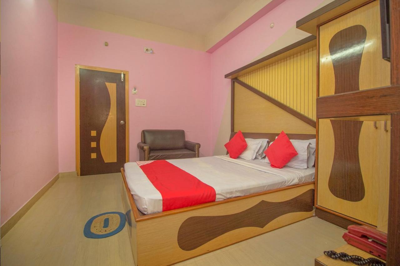 Отель Oyo 29778 Panchadeep Bhawan Falakata Экстерьер фото