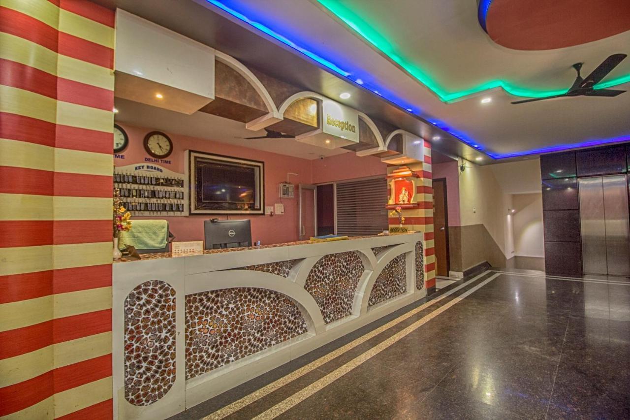 Отель Oyo 29778 Panchadeep Bhawan Falakata Экстерьер фото